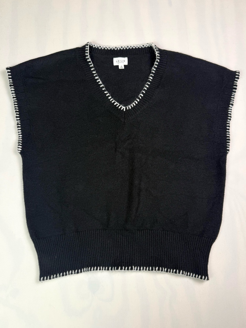 Le Lis Black White Whipstitch V Neck Oversized Knit Sweater Vest Small